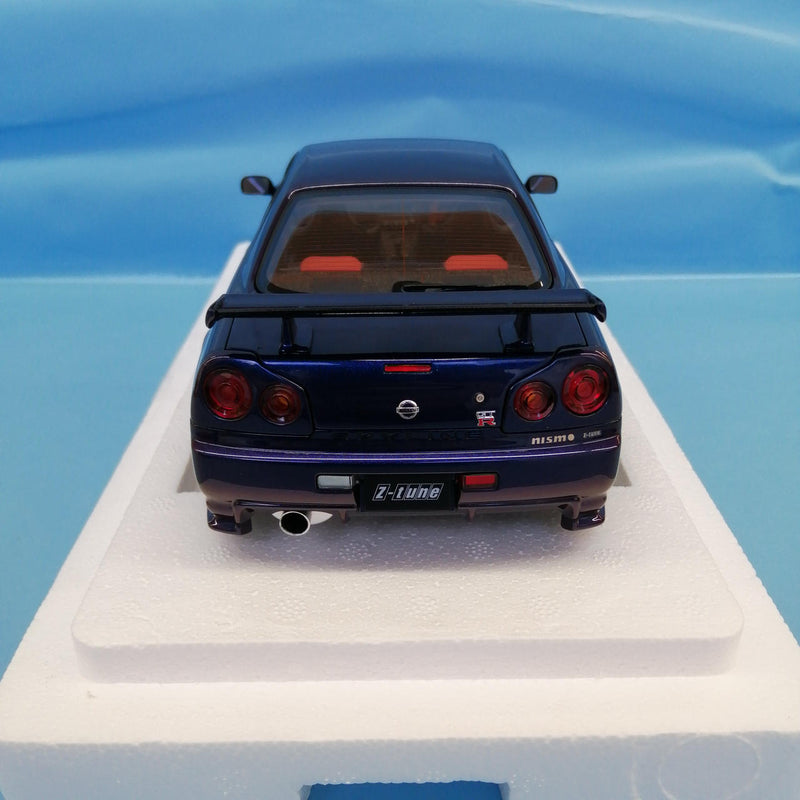 Cargue la imagen en el visor de la galería, AUTOart 77464 1/18 Nismo R34 GT-R Z-TUNE Scale Car– Used
