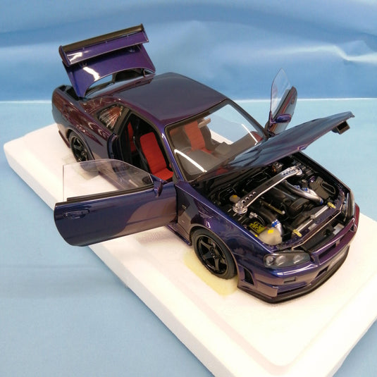 AUTOart 77464 1/18 Nismo R34 GT-R Z-TUNE Scale Car– Used