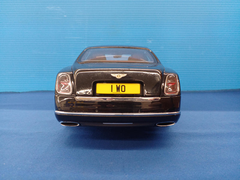 Carica immagine in Galleria Viewer, ALMOST REAL NO.AL830508 Land Rover 1/18 Diecast Car– Used

