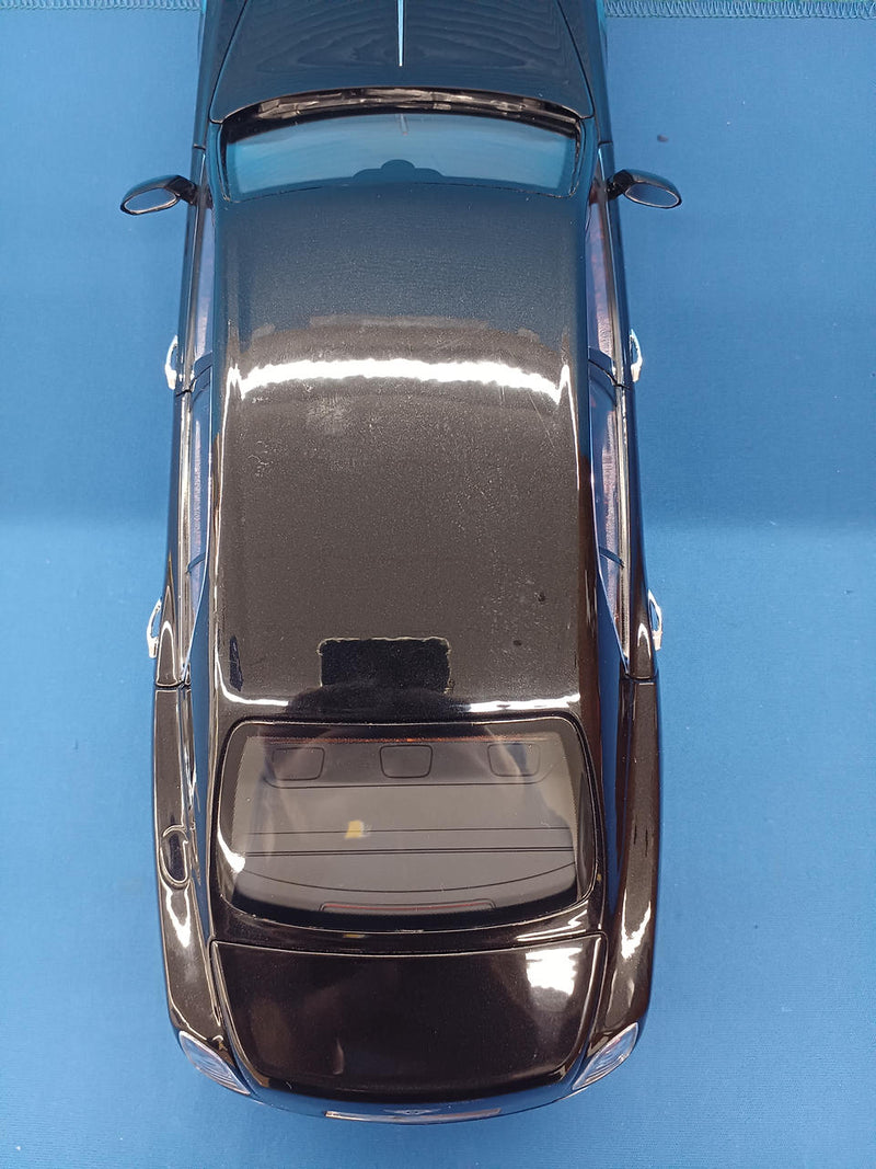 Carica immagine in Galleria Viewer, ALMOST REAL NO.AL830508 Land Rover 1/18 Diecast Car– Used
