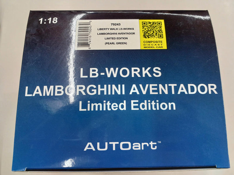 Load image into Gallery viewer, AUTOart LAMBORGHINI AVENTADOR Diecast 1/18 Scale Car– Used
