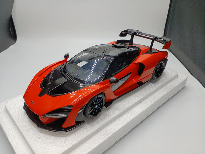AUTOart 76078 McLAREN SENNA 1/18 Scale Car– Used