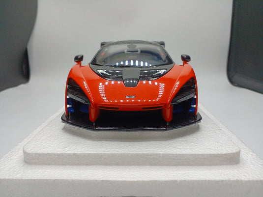 AUTOart 76078 McLAREN SENNA 1/18 Scale Car– Used