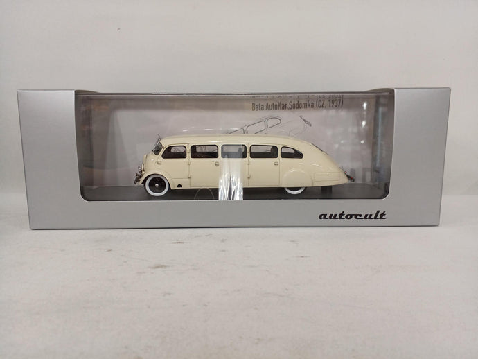 AUTOCULT 1/43 Scale USB & Batasodomu Bus (1937)– Used