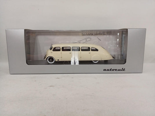 AUTOCULT 1/43 Scale USB & Batasodomu Bus (1937)– Used