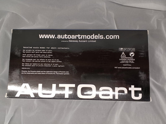 AUTOart PORSCHE 911 GT2 RS 1/18 Diecast Car– Used