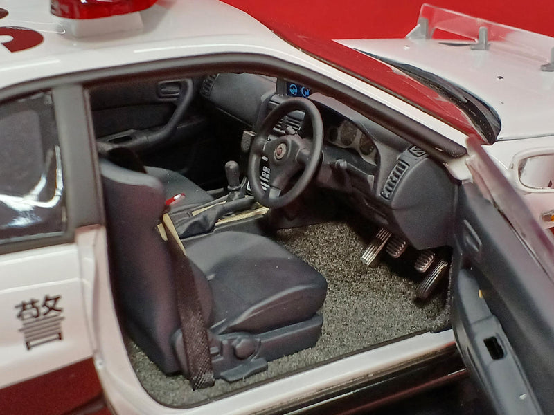 Cargue la imagen en el visor de la galería, AUTOart 77351 1/18 NISSAN SKYLINE GT-R R34 Saitama Police Car– Used
