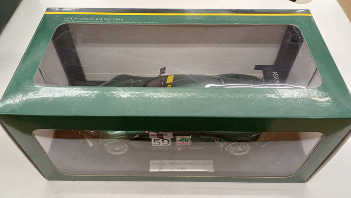 AUTOart DBR9 ASTON MARTIN RACING 1/18 Diecast Car– Used
