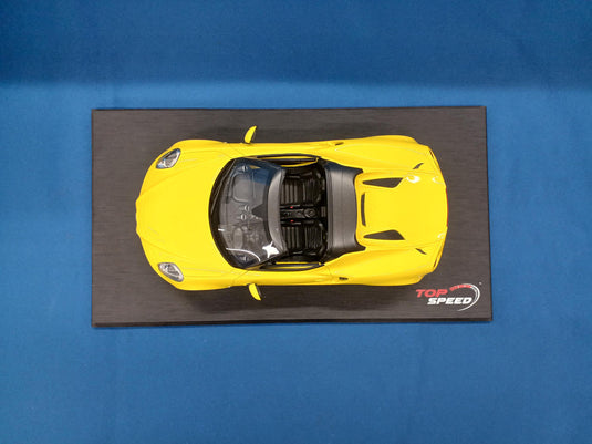 TSM 1/18 Alfa Romeo 4C Spider Diecast Car– Used