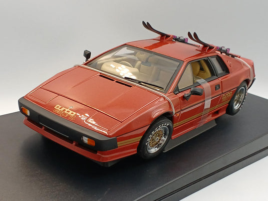 AUTOart LOTUS ESPRIT TURBO JAMES BOND 1/18 Scale Model Car– Used
