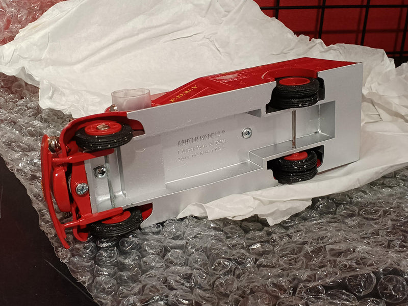 Load image into Gallery viewer, ASHTON MODELS 1948 Mack L-type Truck F.D.N.Y. 1/43 Scale Diecast Car– Used
