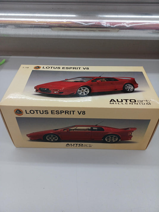 AUTOart Lotus ESPRIT 1/18 Scale Model Car– Used