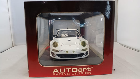 AUTOart 1/18 Porsche 911 GT3 RSR '2010 Plain Body 1/18 Scale Car– Used