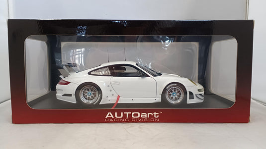 AUTOart 1/18 Porsche 911 GT3 RSR '2010 Plain Body 1/18 Scale Car– Used