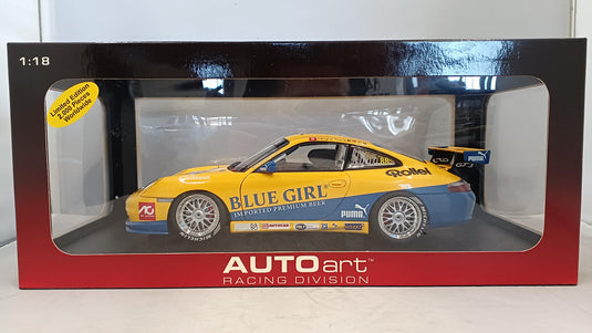 AUTOart 1/18 Porsche 911 '05 GT3 Cup Macau Winner 1/18 Scale Car– Used