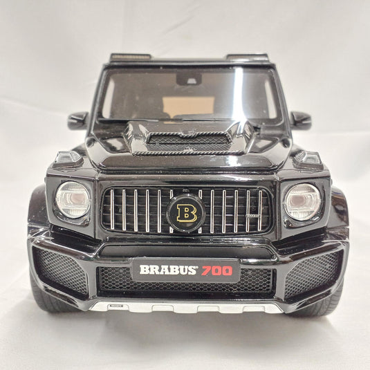 GT SPIRIT GTS040KJ 1/18 Brabus 700 Widestar Diecast Model