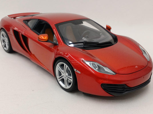 MINICHAMPS 519101330 1/18 McLaren MP4-12C Diecast Model Car