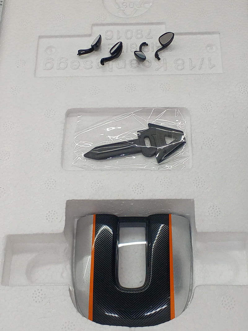 Carica immagine in Galleria Viewer, AUTOart 79024 1/18 Koenigsegg Agera RS Diecast Model Car
