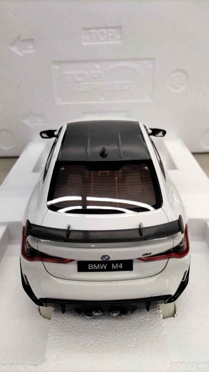 Cargue la imagen en el visor de la galería, TSM TOP SPEED BMW M4 M-Performance Alpine White 1/18 Diecast Car– Used
