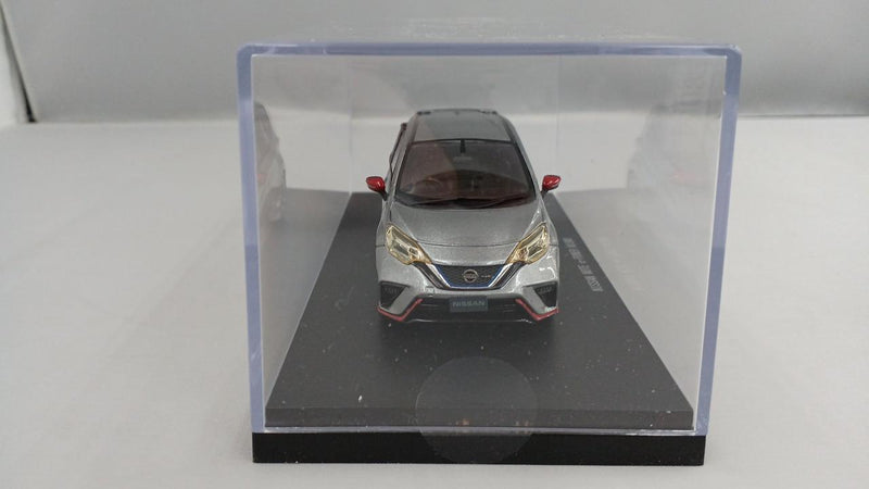 Laden Sie das Bild in Galerie -Viewer, EBBRO [45440] 1/43 NISSAN NOTE E-POWER NISMO (Brilliant Silver)– Used
