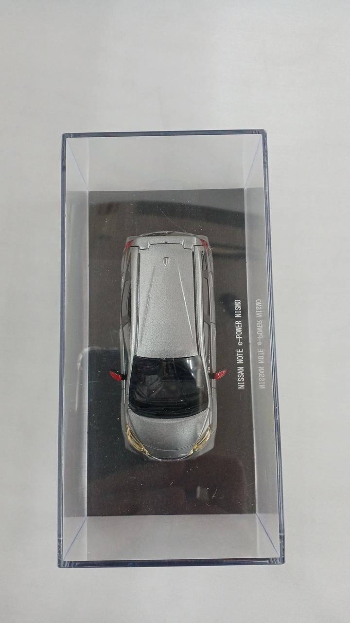 Laden Sie das Bild in Galerie -Viewer, EBBRO [45440] 1/43 NISSAN NOTE E-POWER NISMO (Brilliant Silver)– Used
