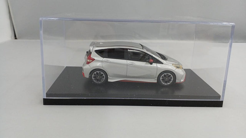 Laden Sie das Bild in Galerie -Viewer, EBBRO [45441] 1/43 NISSAN NOTE E-POWER NISMO (Dark Metal Gray)– Used
