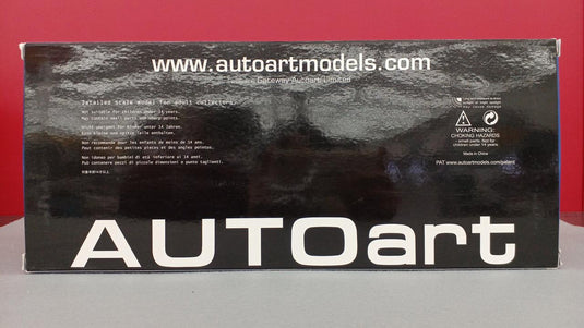 AUTOart [78770] Toyota Century Special 1/18 Scale Model Car– Used