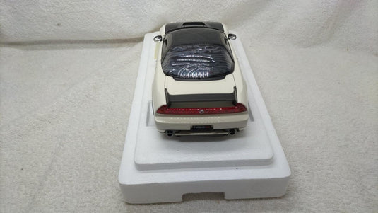 AUTOart HONDA NSX-R (NA2) 1/18 Scale Model Car– Used