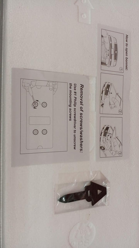 AUTOart 78765 Black TOYOTA CENTURY 1/18 Scale Car– Used
