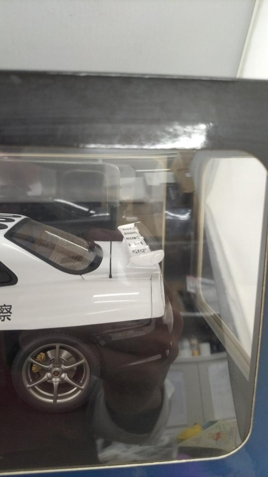 AUTOART JAPANESE POLICE CAR Saitama Police