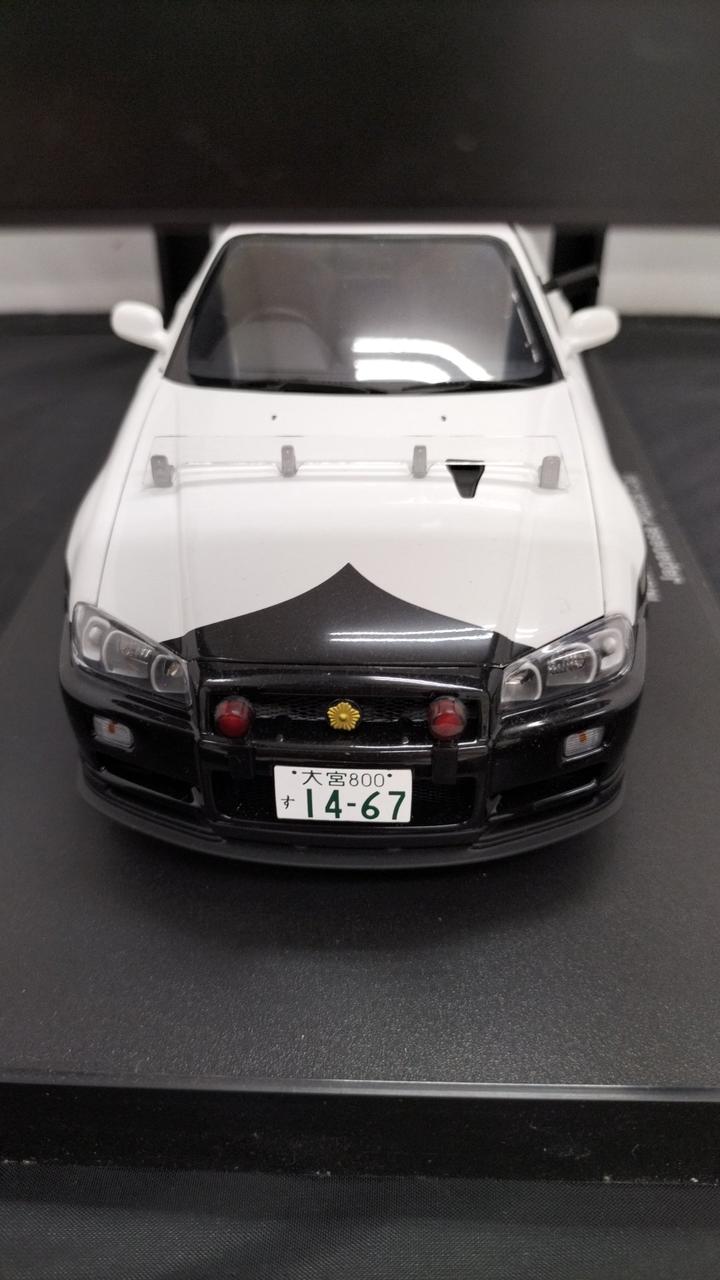 Load image into Gallery viewer, AUTOART JAPANESE POLICE CAR Saitama Police #806 NISSAN SKYLINE GT-R R34 1/18– Used
