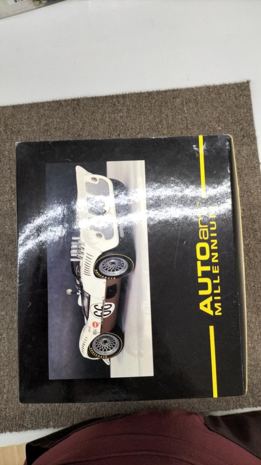 AUTO ART CHAPARRAL 2 1/18 Scale Model Car– Used