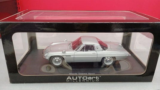 AUTOART MILLENNIUM MAZDA COSMO SPORT Silver 1/18 Scale Car– Used