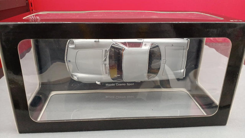 Load image into Gallery viewer, AUTOART MILLENNIUM MAZDA COSMO SPORT Silver 1/18 Scale Car– Used
