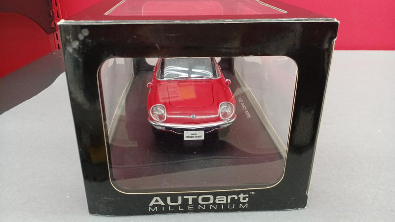 Load image into Gallery viewer, AUTOART MILLENNIUM MAZDA COSMO SPORT Red 1/18 Scale Car– Used
