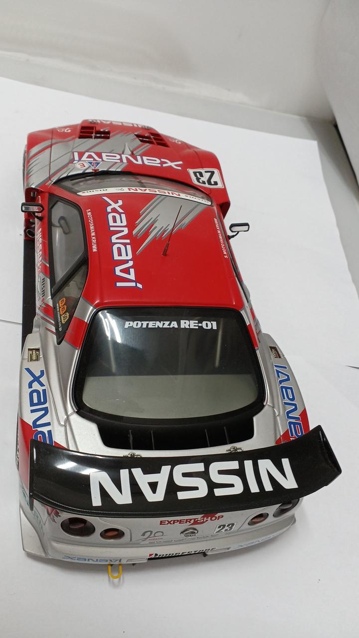 Carica immagine in Galleria Viewer, AUTOart 1:18 XANAVI NISMO GT-R 2003 Scale Model Car– Used
