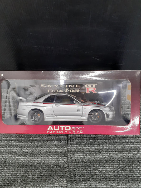 AUTOART NISSAN SKYLINE R34 1/18 Scale Model Car– Used