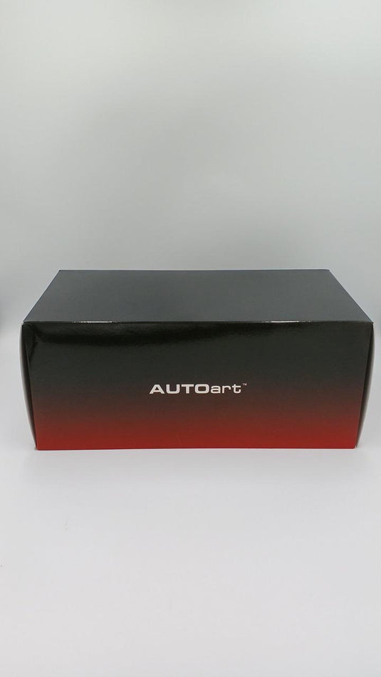 AUTOart 1/18 Scale Ford GT 2016 Le Mans 24H