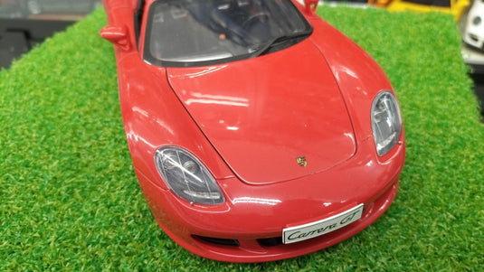 AUTOart Porsche CARRERA 1/18 Scale Model Car– Used