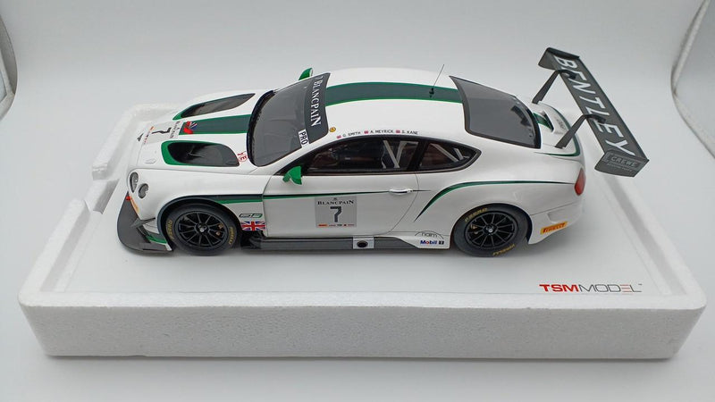 Cargue la imagen en el visor de la galería, TSM MODEL 1:18 TSM 2014 BENTLEY GT3 Scale Model Car– Used
