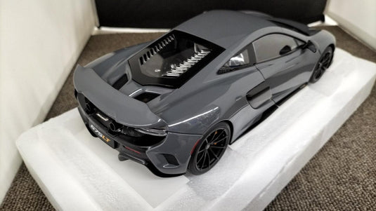 AUTOart 1/18 McLaren 675LT (Gray) Scale Model Car– Used