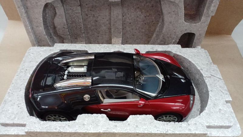 Carica immagine in Galleria Viewer, AUTOart 70901 1/18 BUGATTI EB 16.4 VEYRON Scale Model Car– Used
