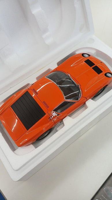 AUTOart LAMBORGHINI MIURA SV 1/18 Scale Model Car– Used