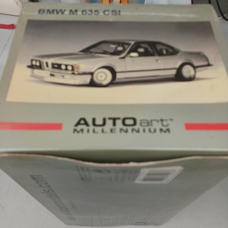 Carica immagine in Galleria Viewer, AUTOart 1/18 BMW M 635 CSI Scale Model Car– Used
