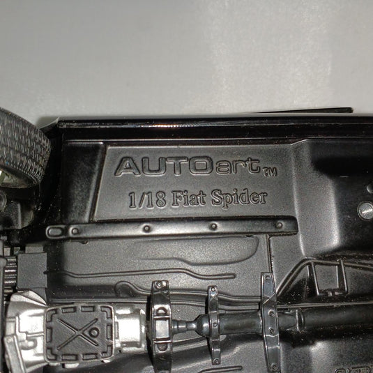 AUTOart FIAT 124 SPIDER 1/18 Scale Model Car– Used