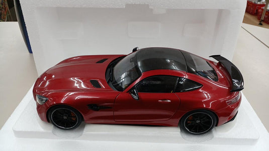 AUTOart Metallic Red Mercedes-AMG GTR 1/18 Scale Model Car– Used