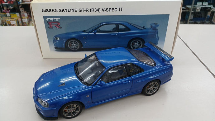 AUTOart R34 V-SPEC II SKYLINE GT-R 1/18 Scale Model Car– Used