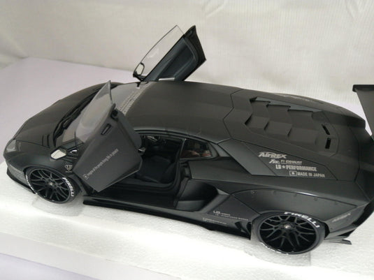 AUTOart 1/18 Liberty Walk LB-Works Lamborghini Aventador