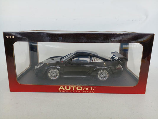 AUTOart 1/18 Porsche 911 (996) GT3 RSR Plain Body Ver. Black