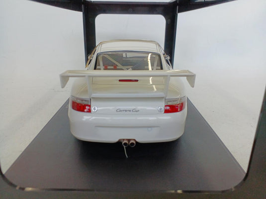 AUTOart 1/18 Porsche 911 Carrera Plain Body Version White